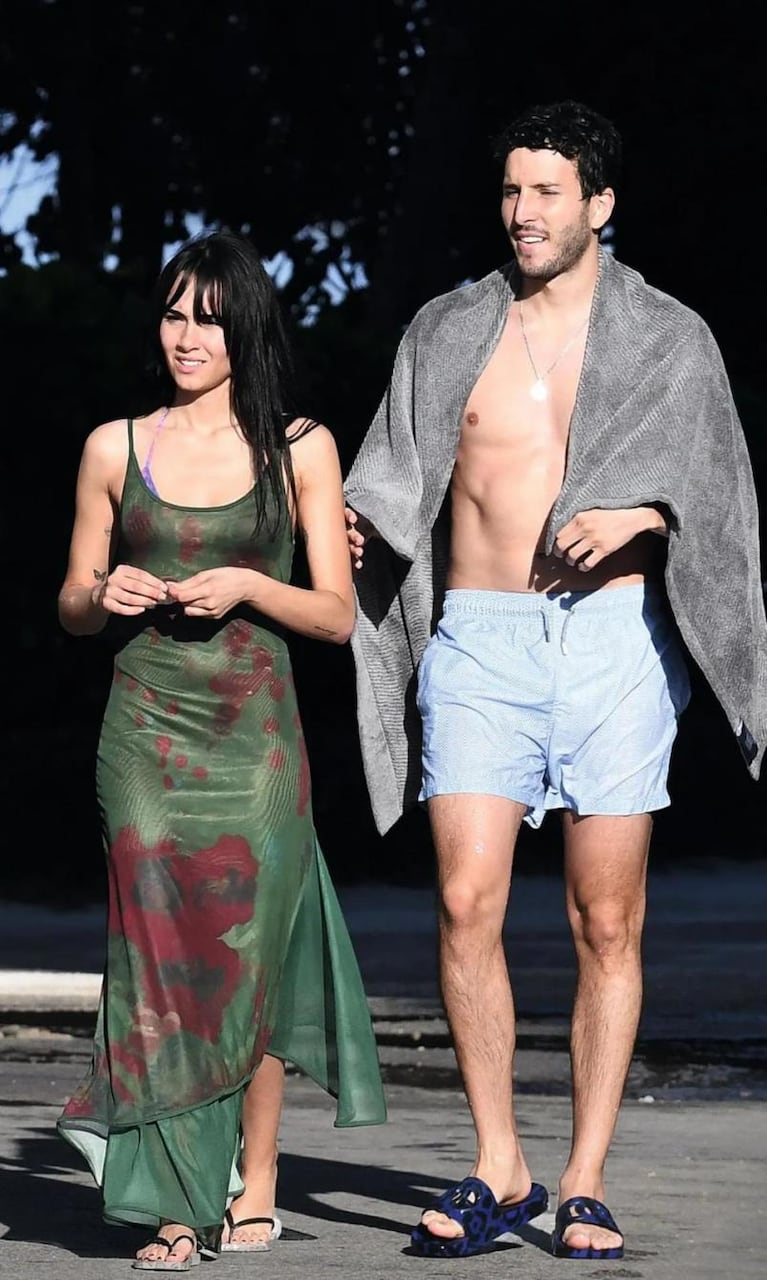 Aitana y Sebastián Yatra, íntimos en el mar: las primeras fotos del romance