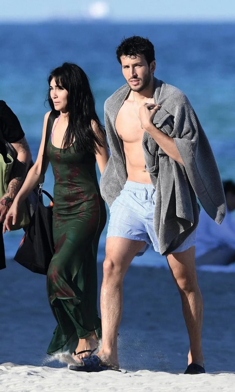 Aitana y Sebastián Yatra, íntimos en el mar: las primeras fotos del romance