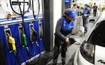 Al menos hasta julio, el impuesto de los combustibles no se retocará.