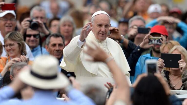 Al Papa le preocupan los conflictos de Brasil, Venezuela y Argentina