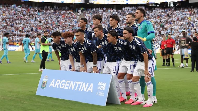 Alarmas encendidas en la Selección a días del debut en el Mundial.
