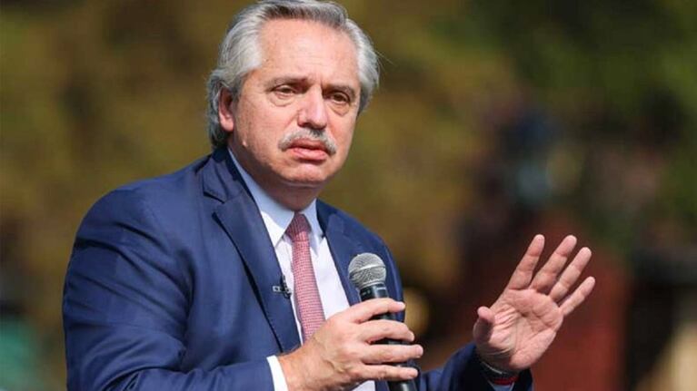 Alberto Fernández cruzó a la oposición por el caso del avión venezolano-iraní.