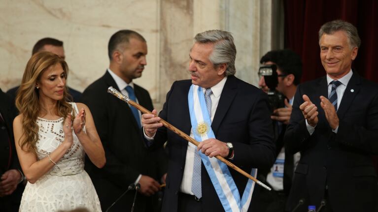 Alberto Fernández y Cristina Kirchner asumieron la conducción del país.