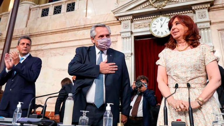 Alberto Fernández y Cristina Kirchner protagonizaron varios bloopers en el Congreso.