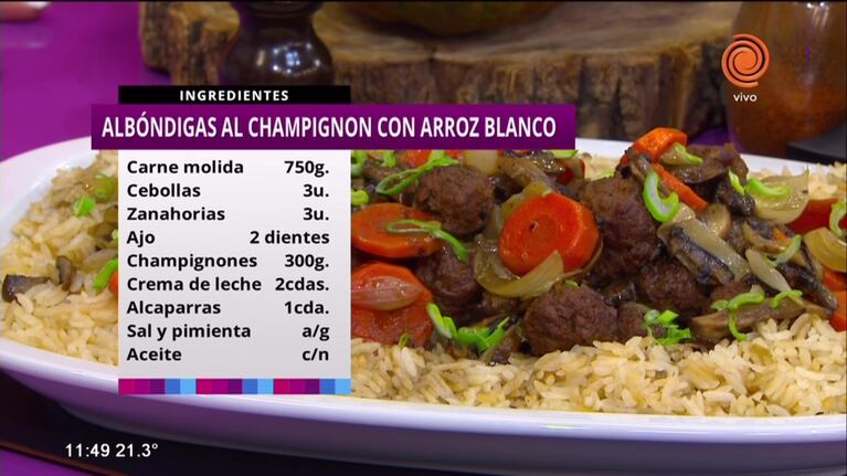 Albóndigas al champignon con arroz blanco