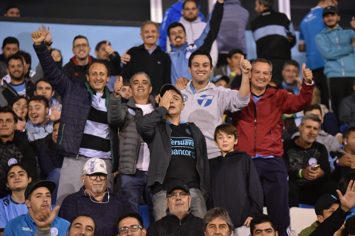 Alegría Pirata: el Celeste goleó y sueña con quedarse en Primera. / Foto: Lucio Casalla ElDoce.tv