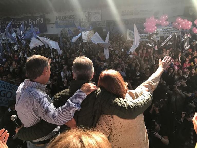 Alejandra Vigo y Martín Llaryora confirmaron su candidatura