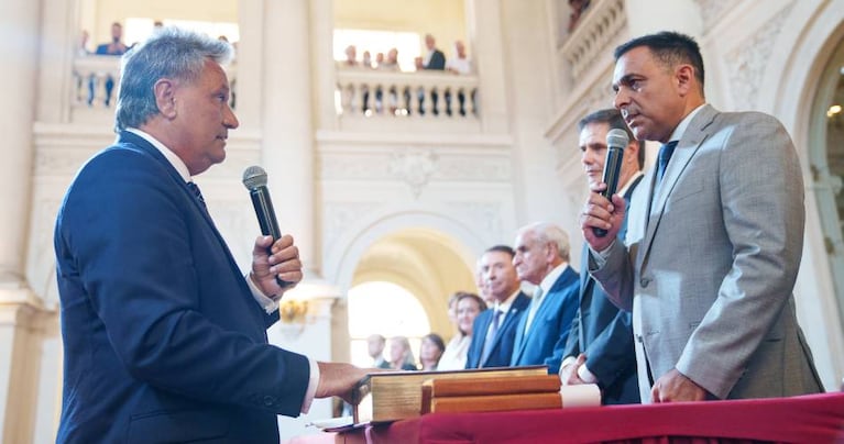 Alejandro Pérez Moreno al jurar como fiscal General Adjunto.