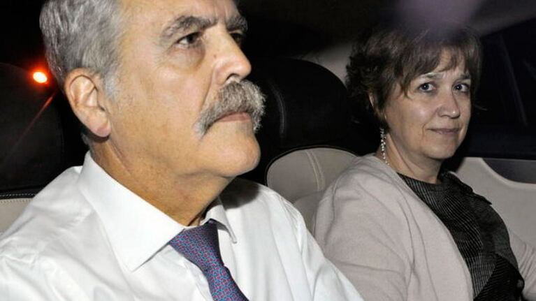 Alessandra Minnicelli fue demorada en un control policial.
