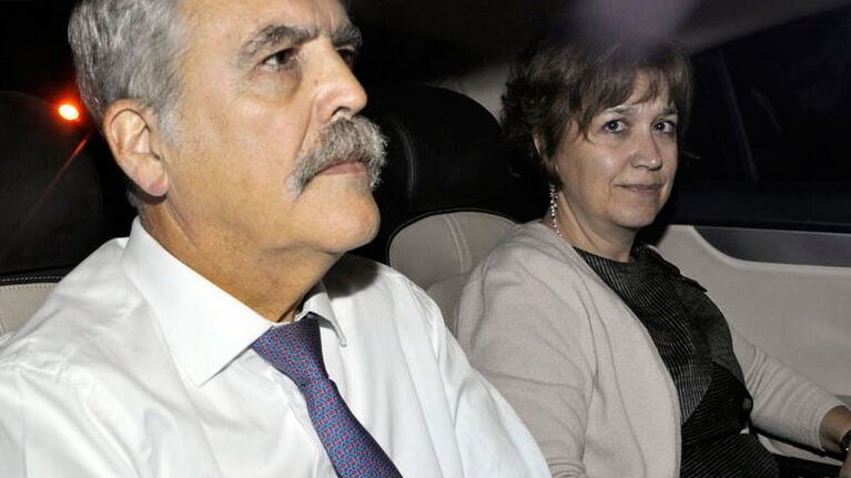 Alessandra Minnicelli y Julio De Vido y sus hijos investigados por enriquecimiento ilícito.