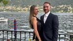 Alexis Mac Allister y Ailén Cova en el casamiento de Lautaro Martínez. 