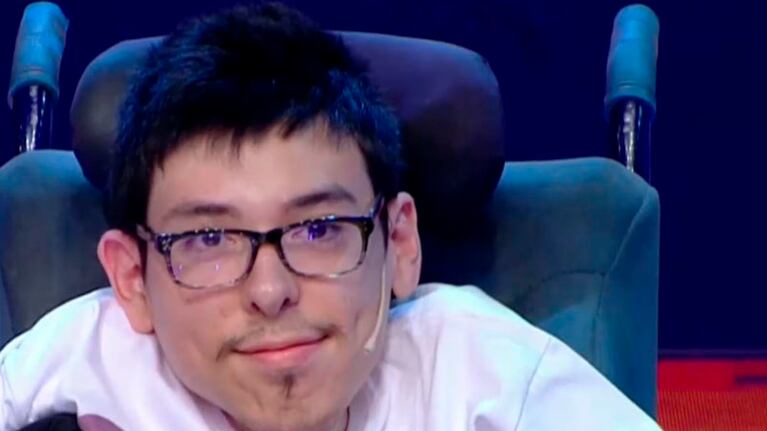 Alexis quedó eliminado por decisión de sus rivales.