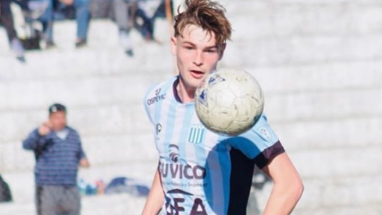 Alfie James, el australiano que fue convocado por primera vez a la primera de Racing de Córdoba.