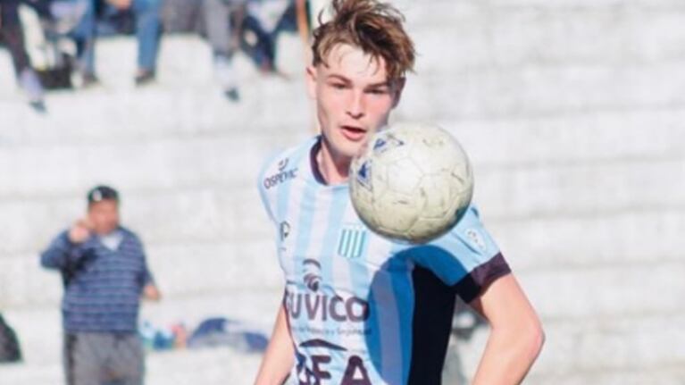 Alfie James, el australiano que fue convocado por primera vez a la primera de Racing de Nueva Italia.