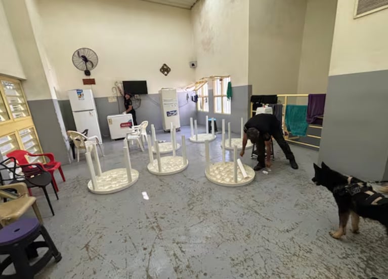 Allanamiento en la cárcel de Villa María. (Imagen: gentileza MPF).