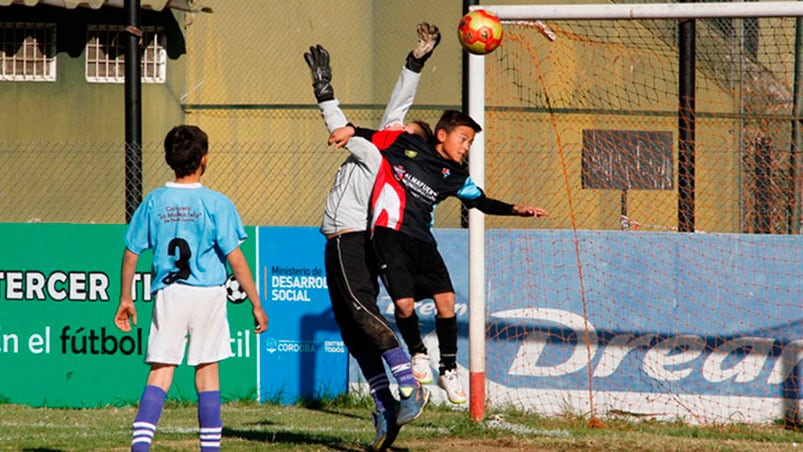 Almafuerte superó por 1-0 a La Tordilla.