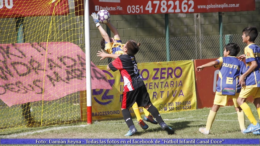 Almafuerte y Jesús María igualaron en un partidazo.