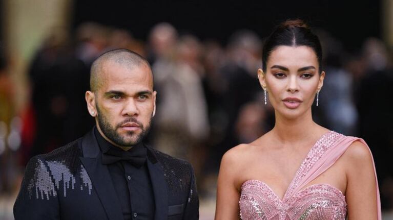 Alves y Sanz se casaron en 2017.