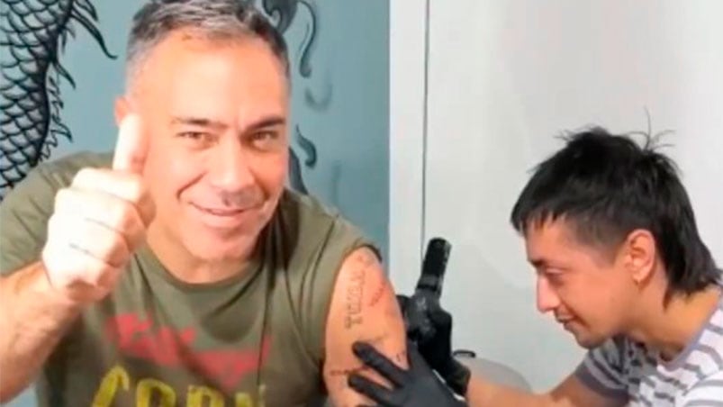 Amato actualizó su tatuaje