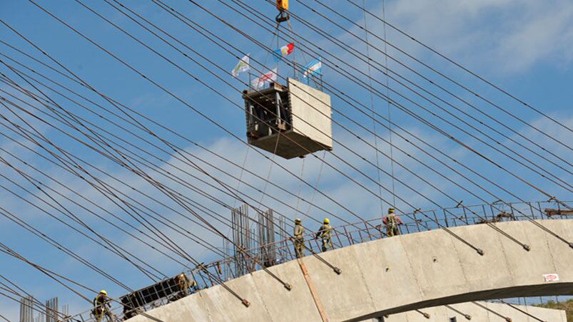 Ambos trabajadores estarían fuera de peligro. / Foto: Gobierno de la Provincia