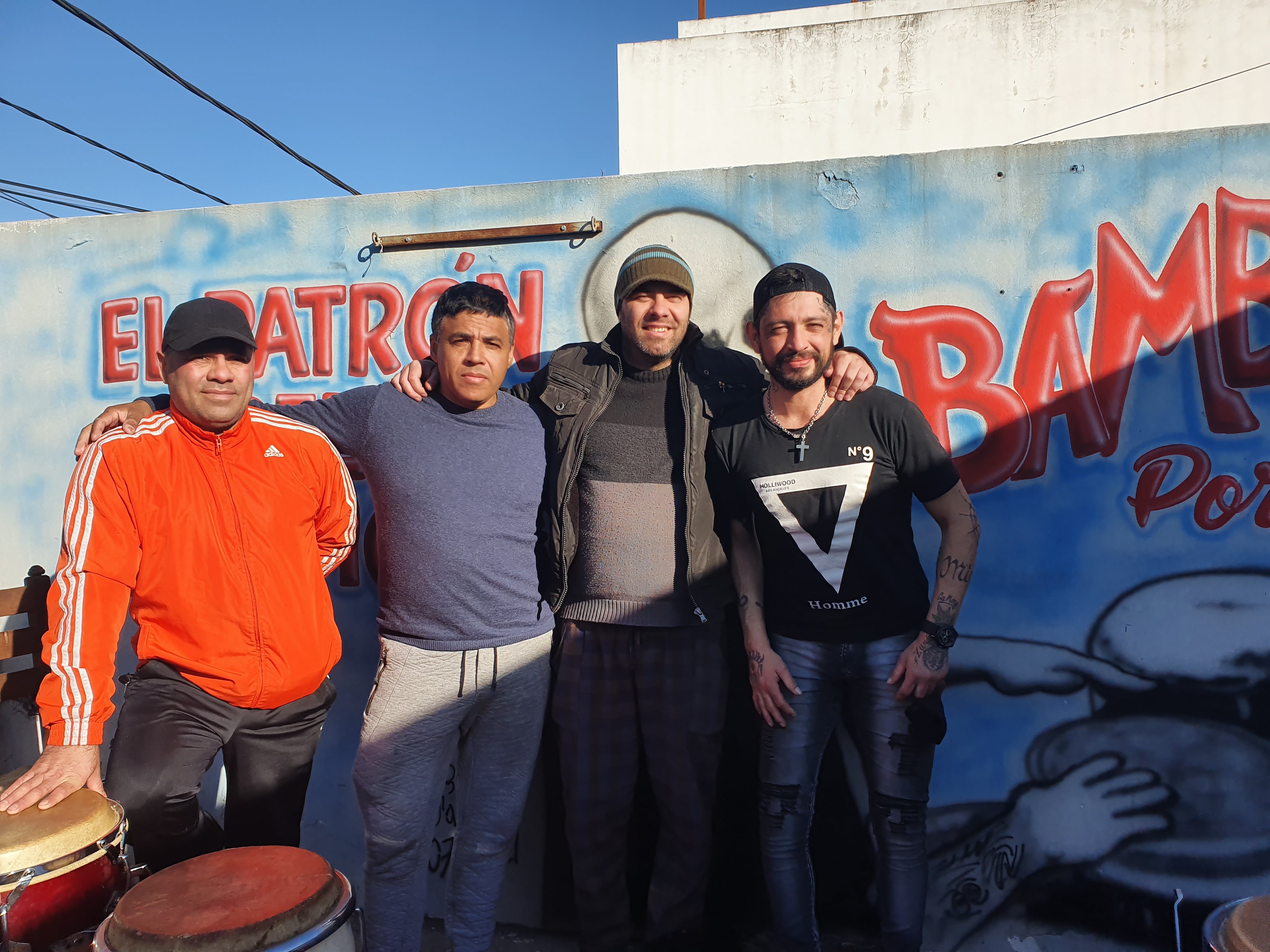 Amigos y alumnos del percusionista lo recordaron haciendo música. Foto: ElDoce/Dahy Terradas.