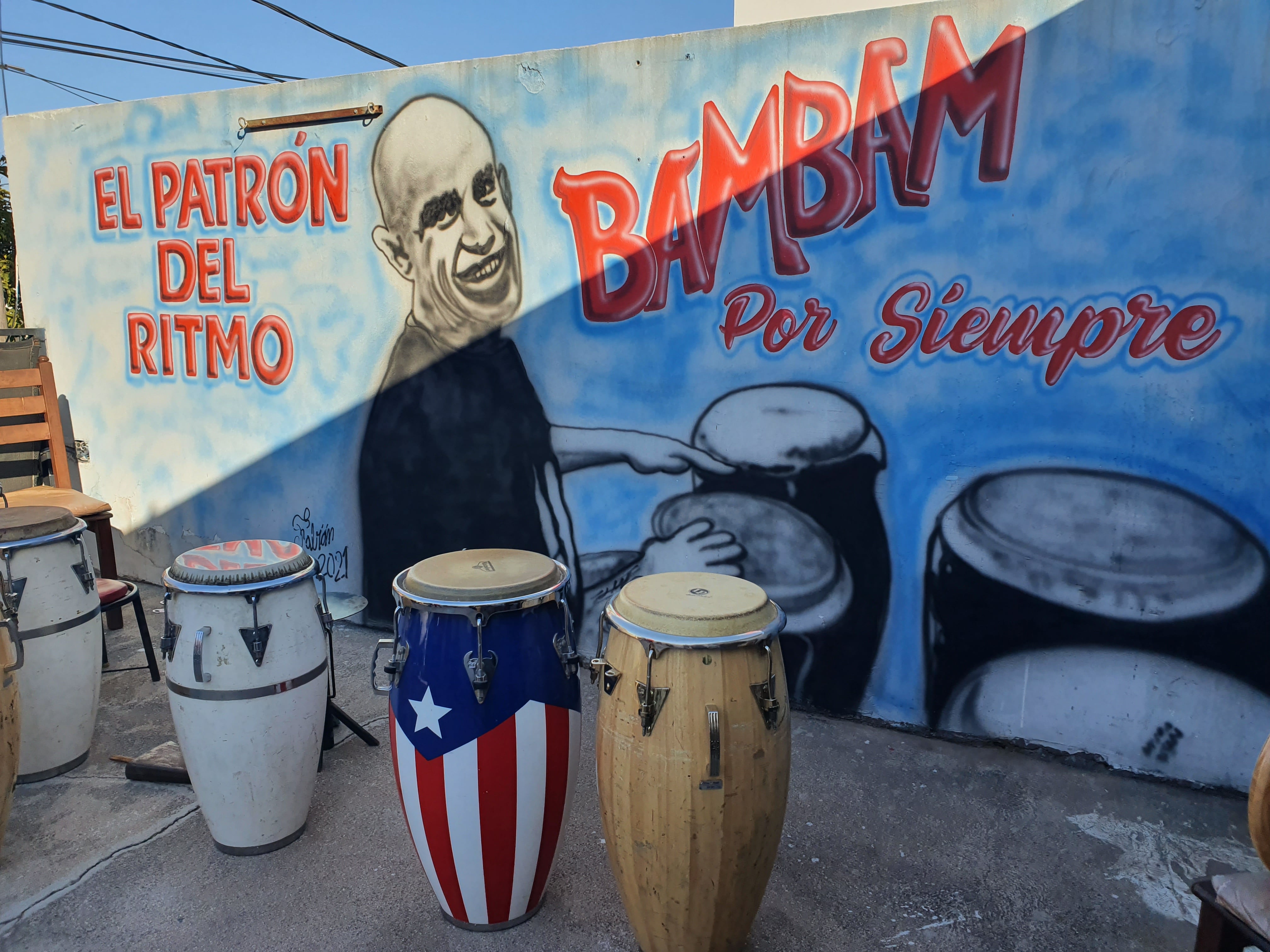 Amigos y alumnos del percusionista lo recordaron haciendo música. Foto: ElDoce/Dahy Terradas.