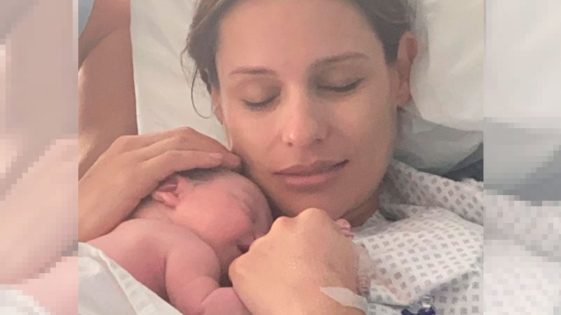 Ana es la primera hija de Pampita y García Moritán, aunque podrían venir más.