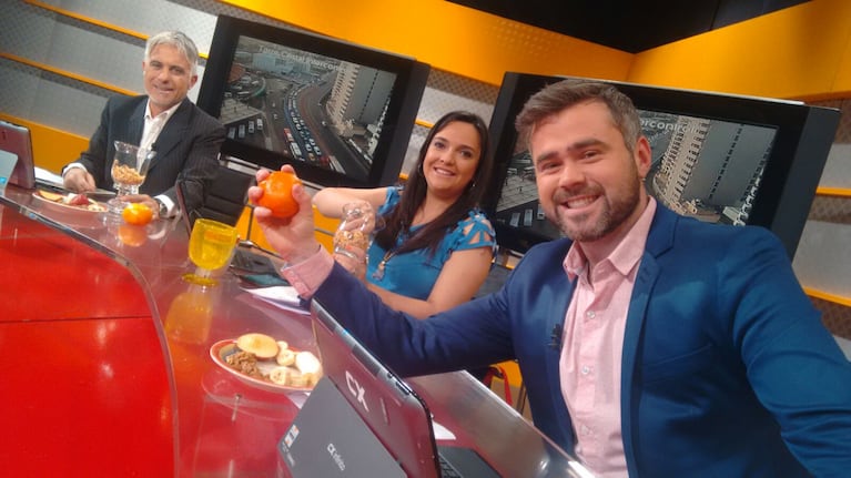 Andreano, Bellini y Cardarelli cambiaron las medialunas por frutas.