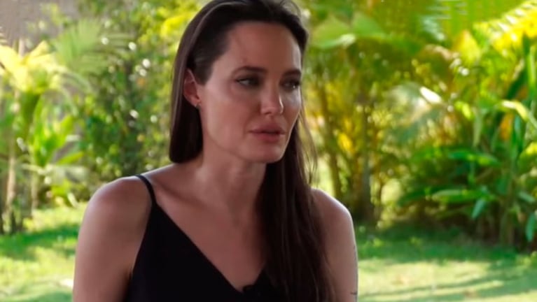 Angelina Jolie no pudo contener las lágrimas.