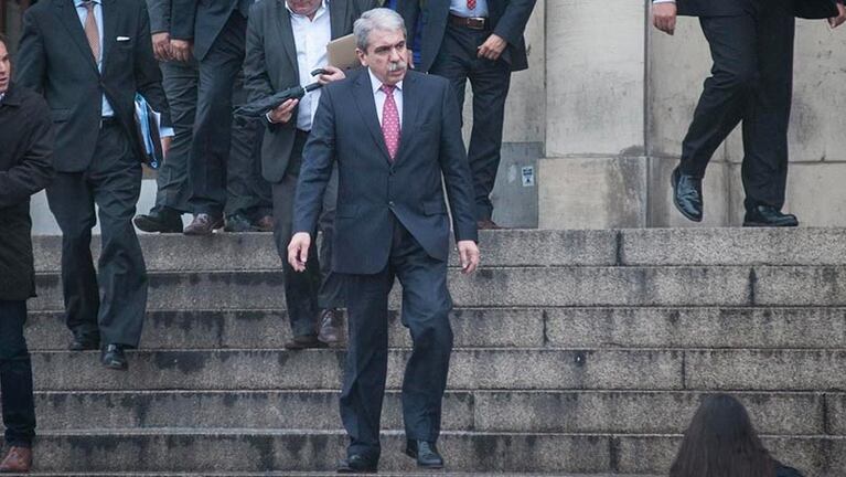 Aníbal continuará dando explicaciones en la Justicia. Foto: Clarín.