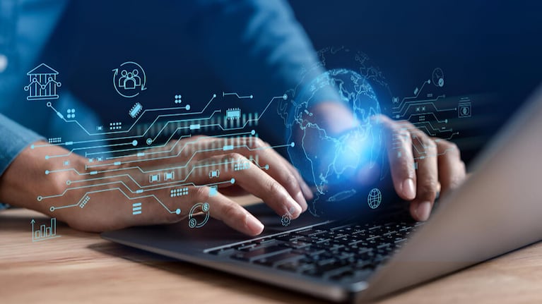 Anthropic es el creador de Claude, un chatbot que compite con ChatGPT de OpenAI.