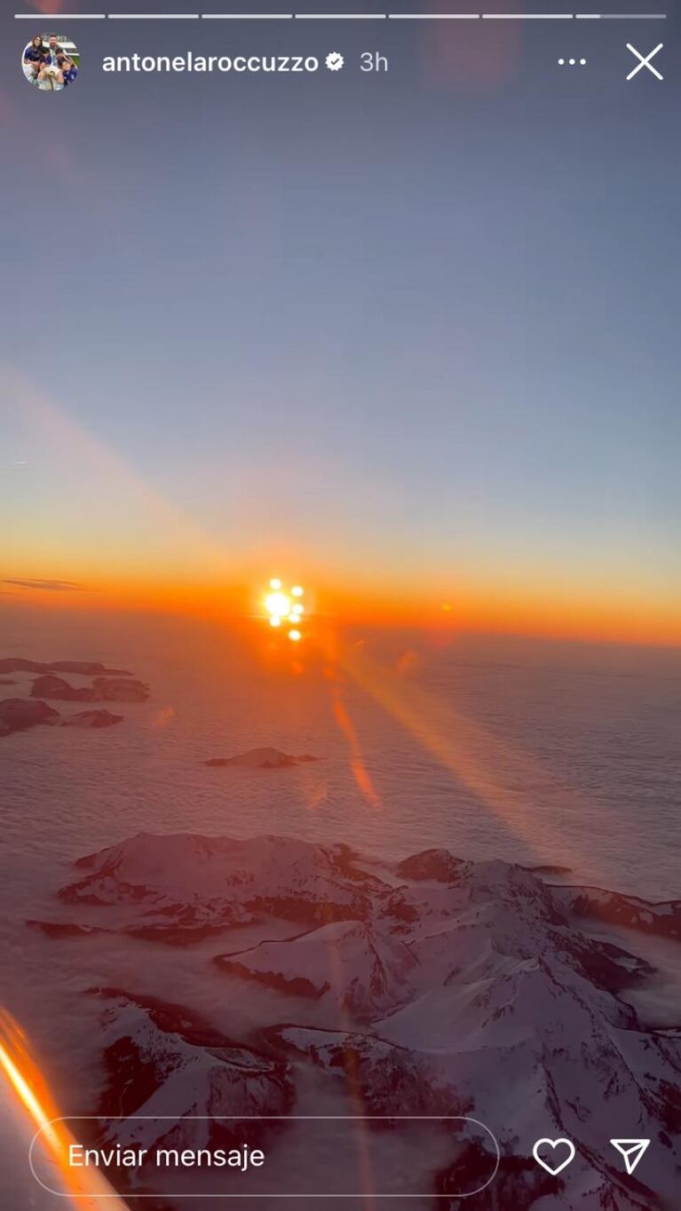 Antonela Roccuzzo en Los Alpes: look tendencia, nieve y un atardecer de película