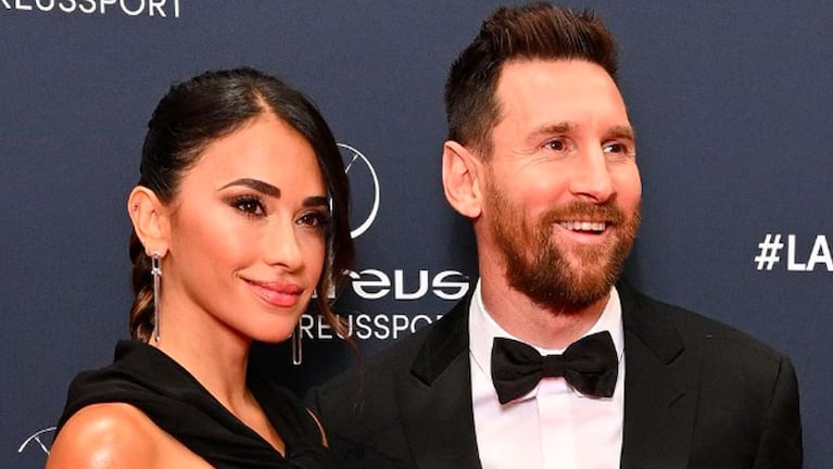 Antonela Roccuzzo y Lionel Messi en los Premios Laureus en París.