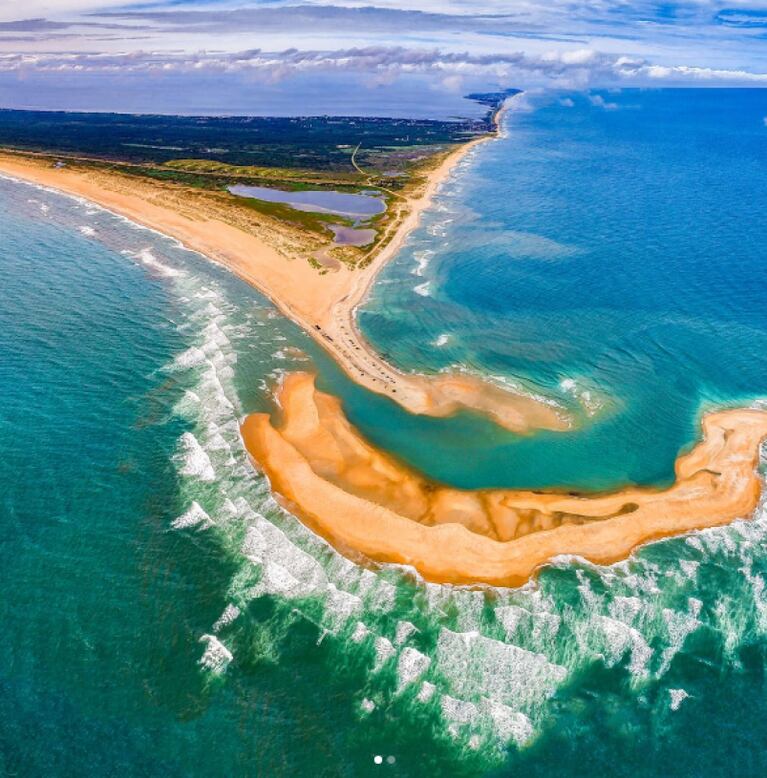 Apareció una extraña y peligrosa isla