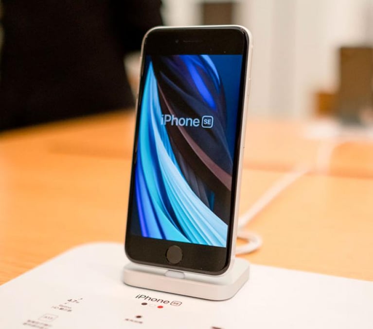 Apple lanza una versión "barata" de iPhone con 5G