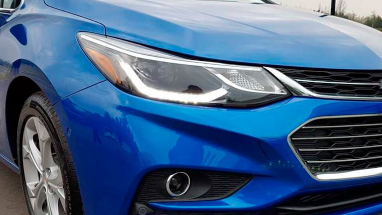 Aprobaron cambios en la Ley de Tránsito de Córdoba: luces diurnas, trabajos comunitarios y reiterancia