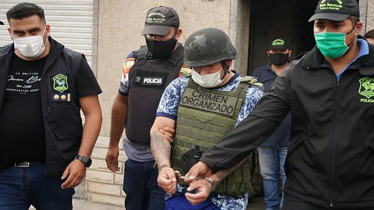 Aquino al momento de ser trasladado.