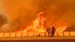 Arduo trabajo de bomberos en las Sierras de Córdoba.