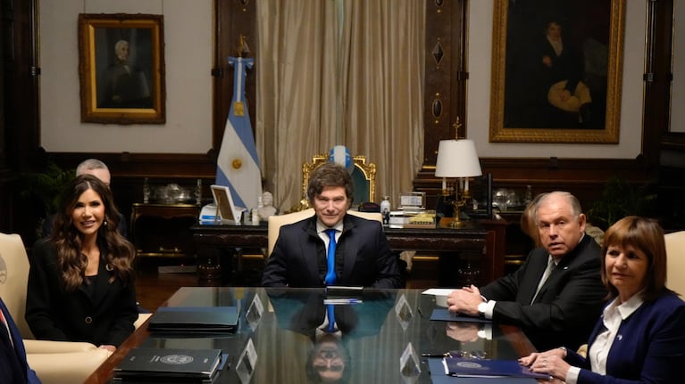 Argentina avanzó con Estados Unidos en la firma de la declaración de intención para ingresar al Programa de Exención de Visas.