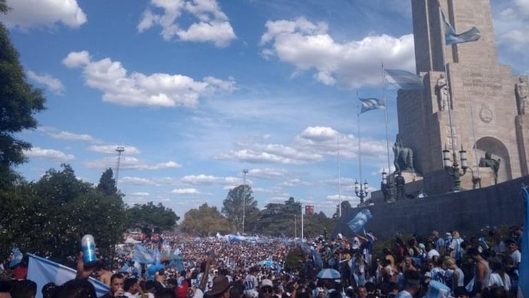 Argentina campeón: los masivos festejos en el Obelisco y en cada rincón del país