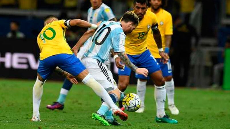 Argentina fue una sombra en el superclásico.