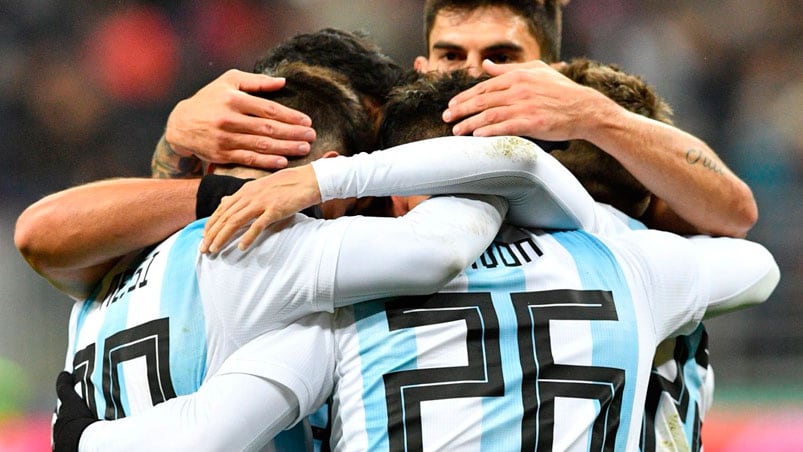 Argentina le ganó 1 a 0 a Rusia en Moscú