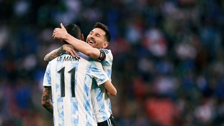 Argentina se floreó en Wembley y goleó 3-0 a Italia por la Finalissima