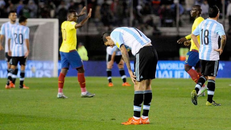 Argentina sufrió una derrota histórica en el Monumental. Foto: TN