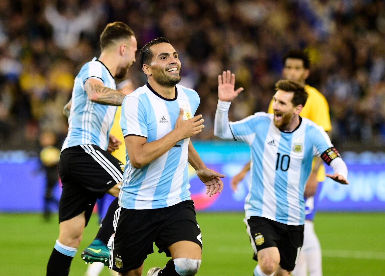 Argentina venció a Brasil en el debut de Sampaoli. Foto: Clarín.