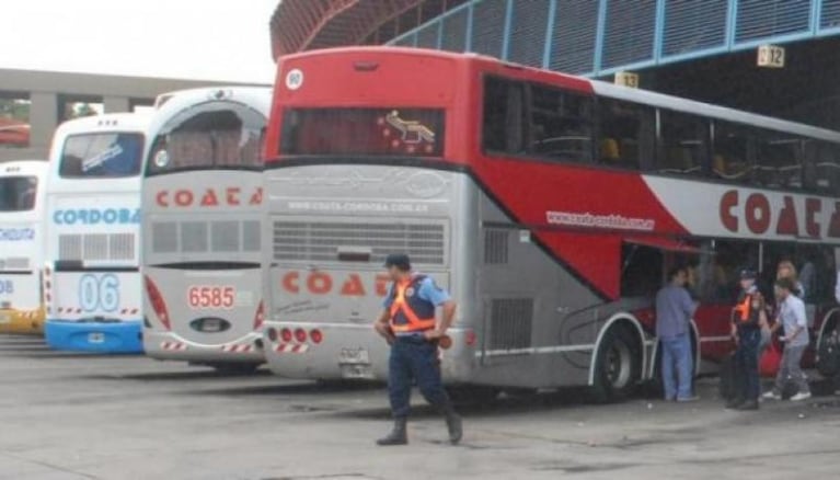 Arias: tiró a su beba de sólo tres meses en una alcantarilla