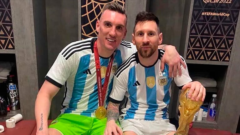 Armani y Messi, con la satisfacción del deber cumplido.