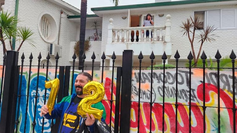 Arriba Córdoba despertó a La Mona en el día de su cumple