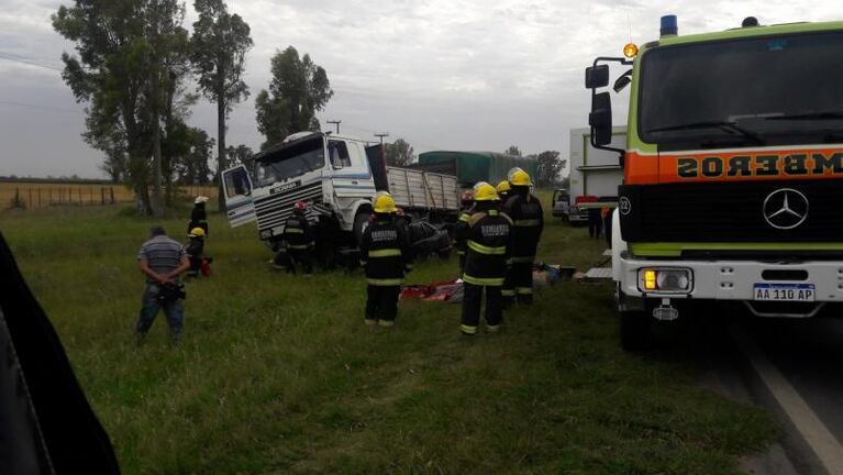 Arroyito: un hombre murió en un choque frontal