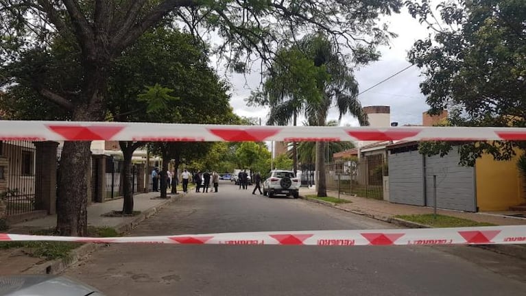 Asaltó a una familia y murió de un balazo en la cabeza: la banda tenía antecedentes